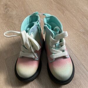 NEW cat and Jack multicolor Amaya zip boots